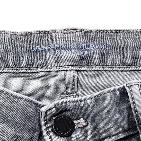 Banana Republic 31 x 32 light gray jeans - Picture 5 of 11